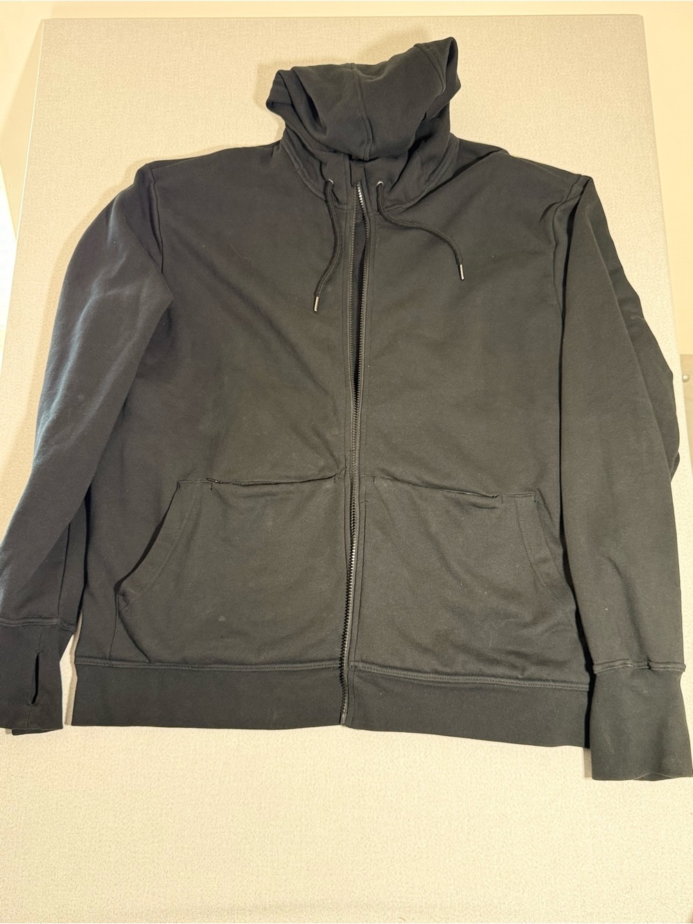 Scottevest Black Full-Zip Tech Hoodie